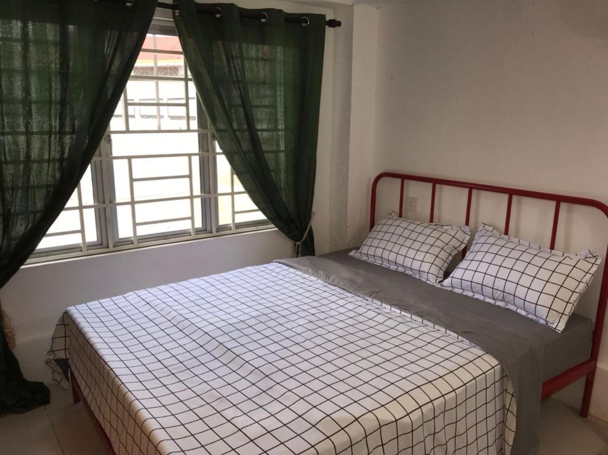 Kenyalang Urban Homestay Kuching Esterno foto